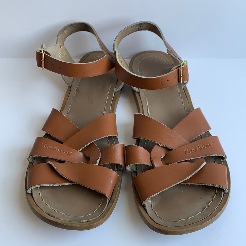 Saltwater Sandals Size 8